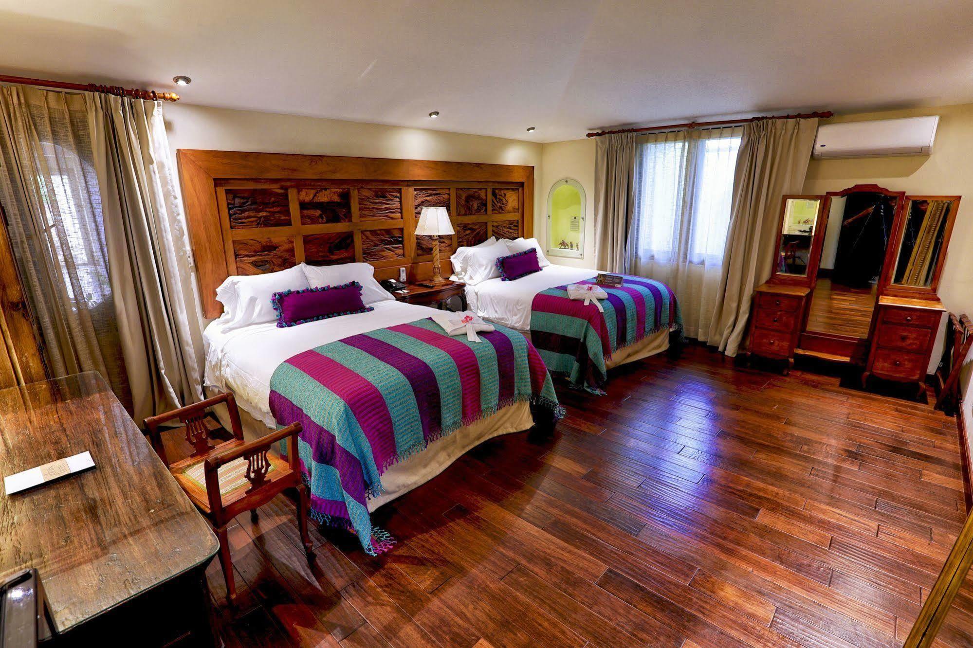 Pensativo House Hotel (Adults Only) Antigua Екстериор снимка