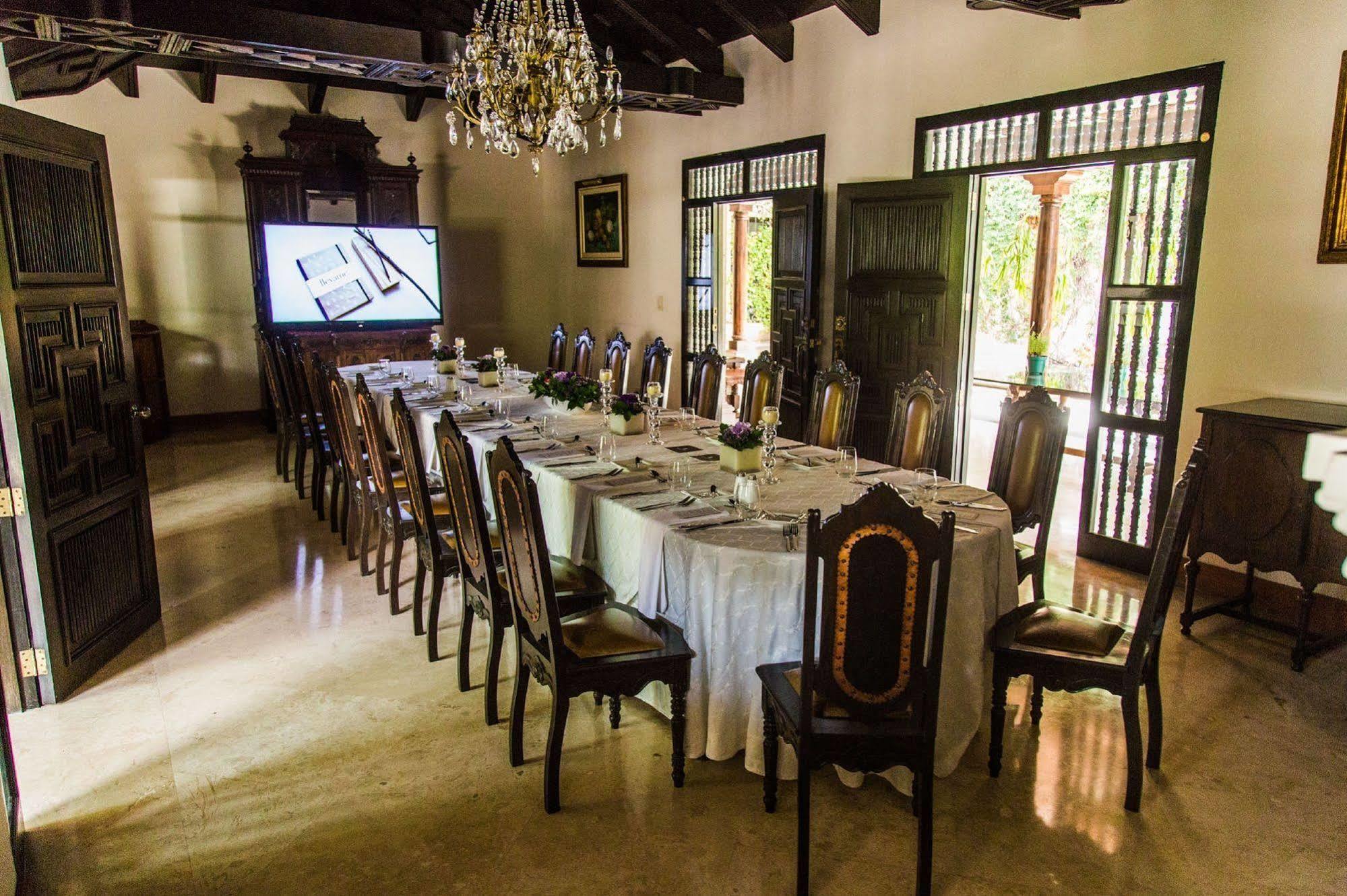 Pensativo House Hotel (Adults Only) Antigua Екстериор снимка